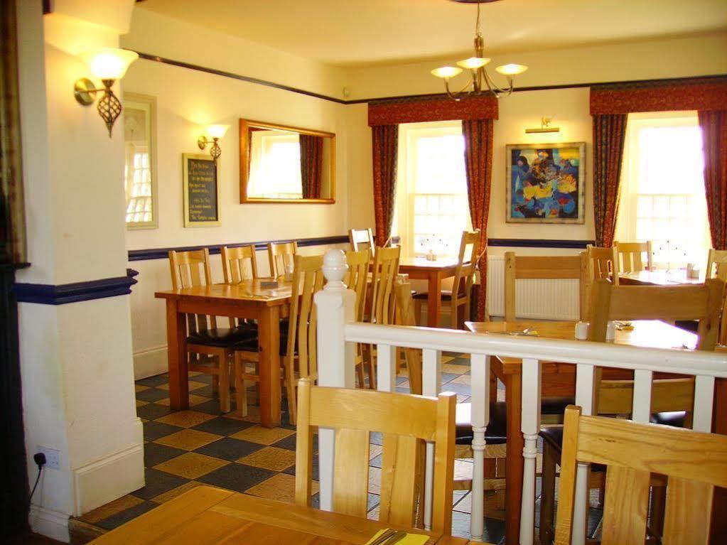 The Bell Inn Frampton on Severn Ngoại thất bức ảnh